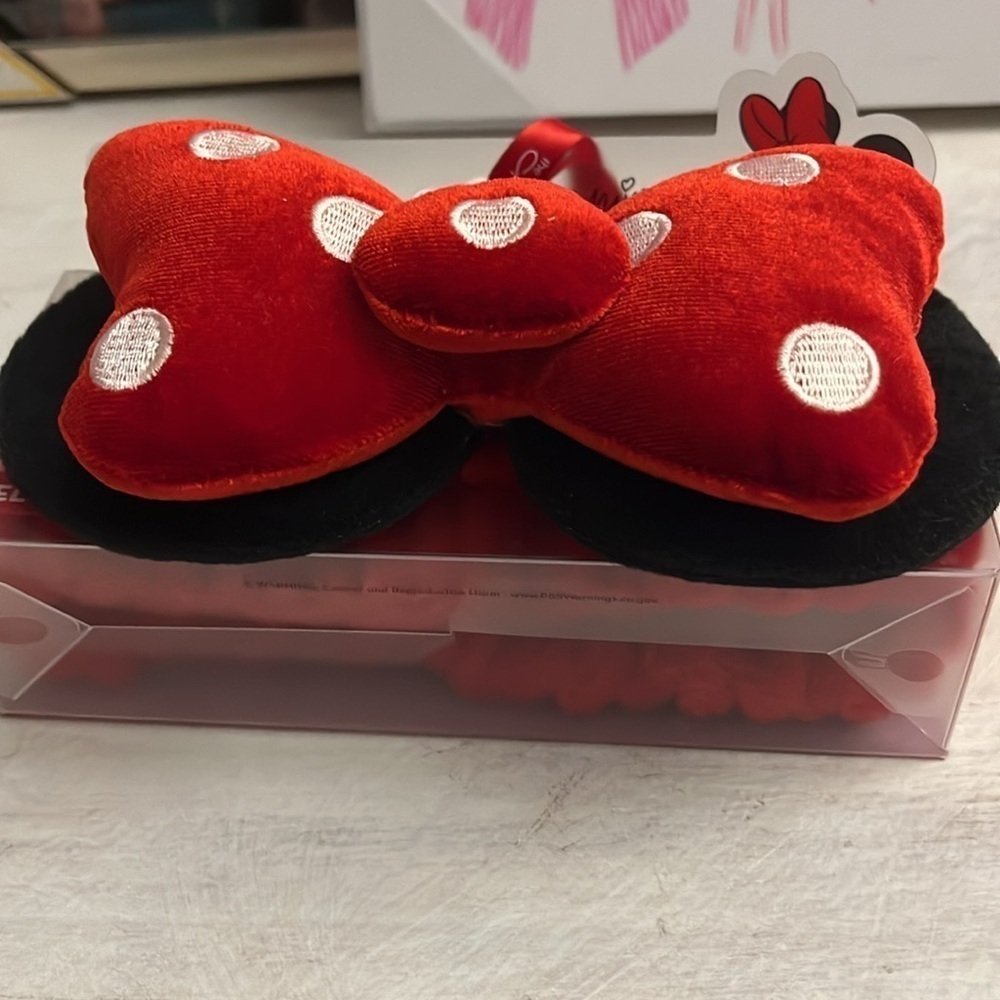 Minnie Mouse Creme Shop 3d Teddy Headband - Picture 4 of 4